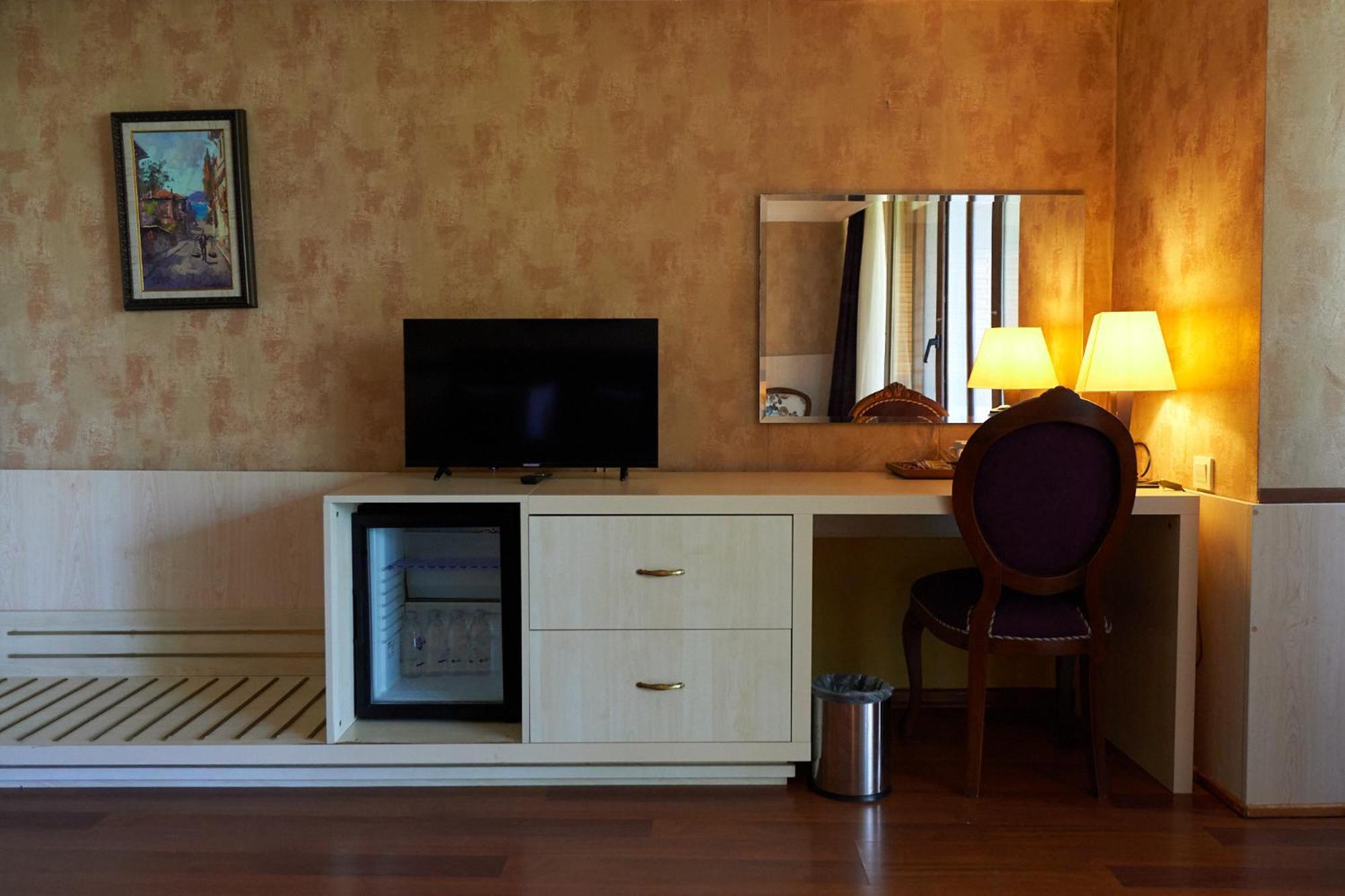 Phellos Suites Boutique Hotel Шиле Экстерьер фото